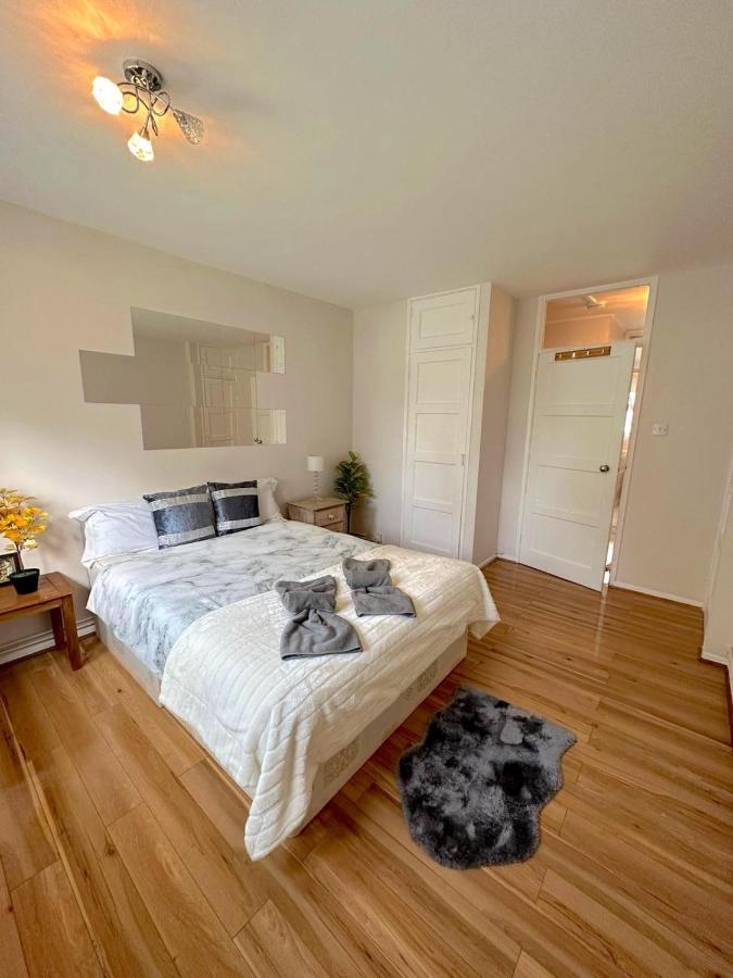 303 Alexandra Avenue Ha2 9Dx Apartment Pinner Екстериор снимка